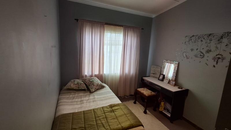 4 Bedroom Property for Sale in Humansdorp Eastern Cape
